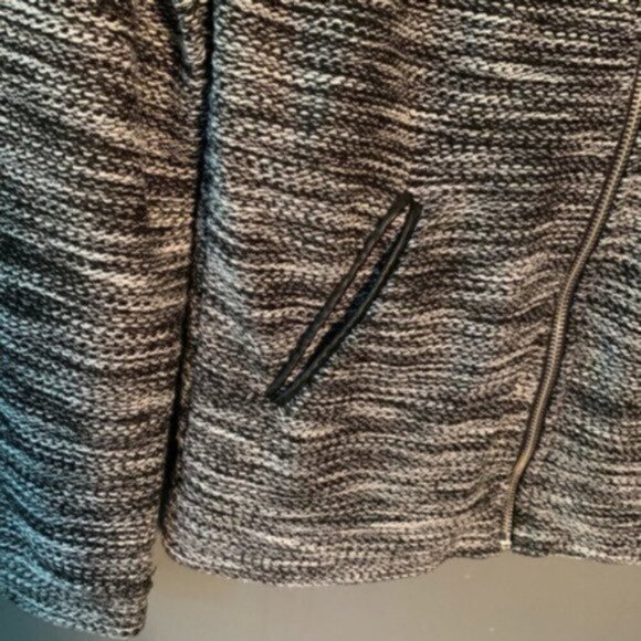 Divided H&M Crewneck Zip Up Jacket Black White - Picture 5 of 8